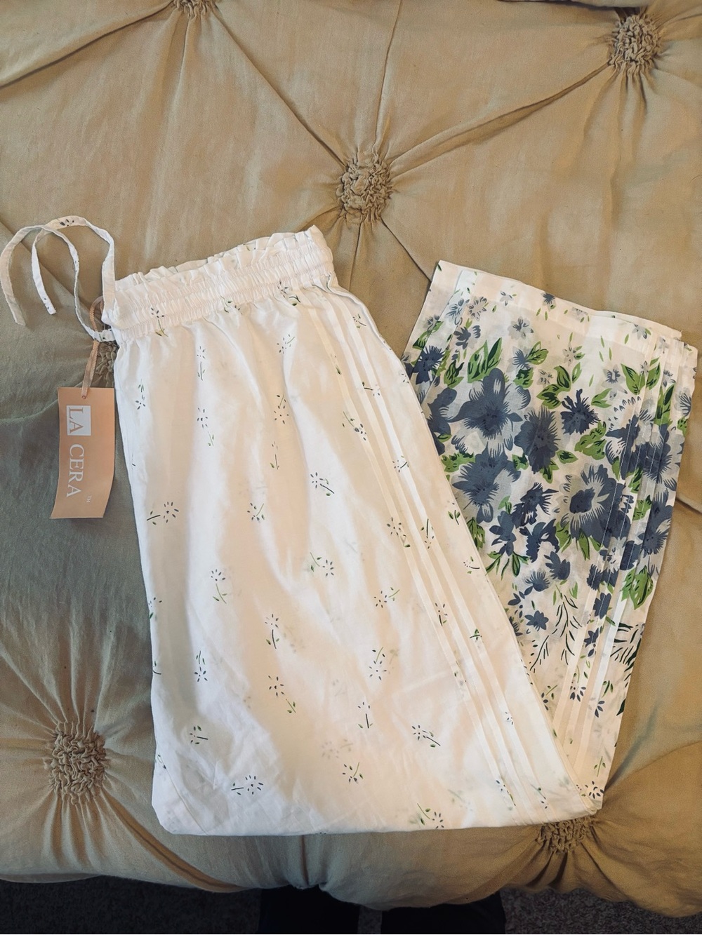 LA CERA Women's White & Blue Floral Cotton Pajama Pants